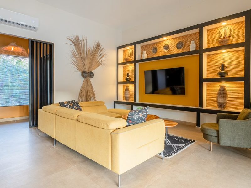 7 bed Single Family Homes For Sale in Tamarindo, Guanacaste - hero 6