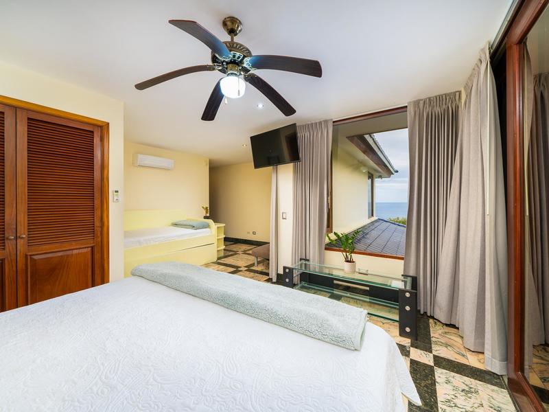 4 bed Single Family Homes For Sale in Playa Prieta, Guanacaste - hero 11