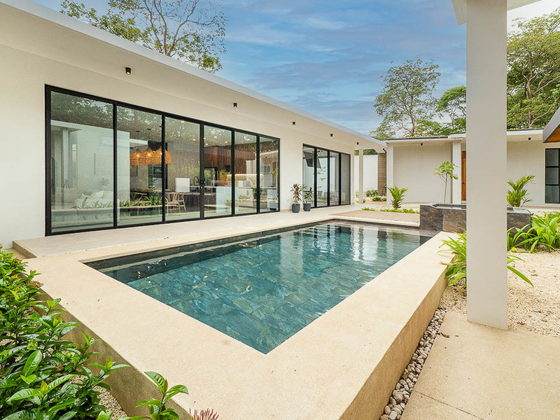 5 bed Single Family Homes For Sale in Avellanas, Guanacaste - hero 2