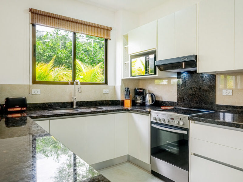 12 bed Single Family Homes For Sale in Playas Del Coco, Guanacaste - hero 6