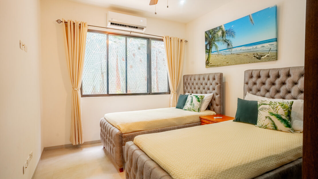 12 bed Single Family Homes For Sale in Playas Del Coco, Guanacaste - thumb 10