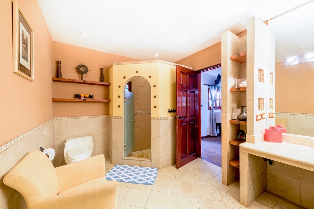 11 bed Hotel / Leisure For Sale in Tamarindo, Guanacaste - thumb 19