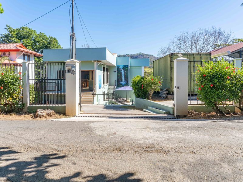 4 bed Single Family Homes For Sale in Playa Carrillo, Guanacaste - hero 11