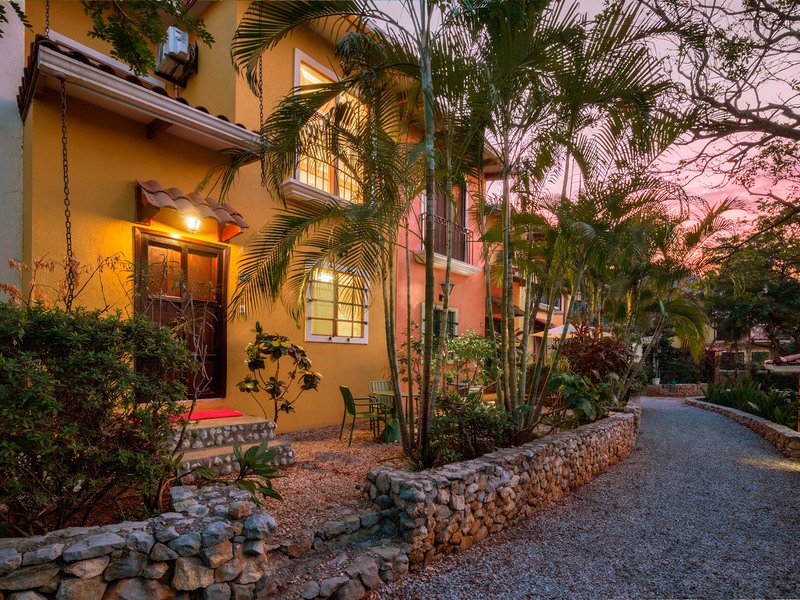 2 bed Condo For Sale in Tamarindo, Guanacaste - hero 2