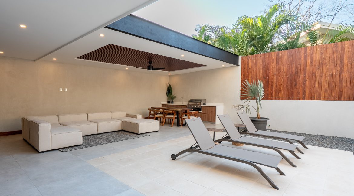 4 bed Single Family Homes For Sale in Tamarindo, Guanacaste - thumb 8