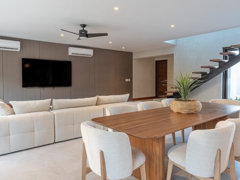 4 bed Single Family Homes For Sale in Tamarindo, Guanacaste - hero 6