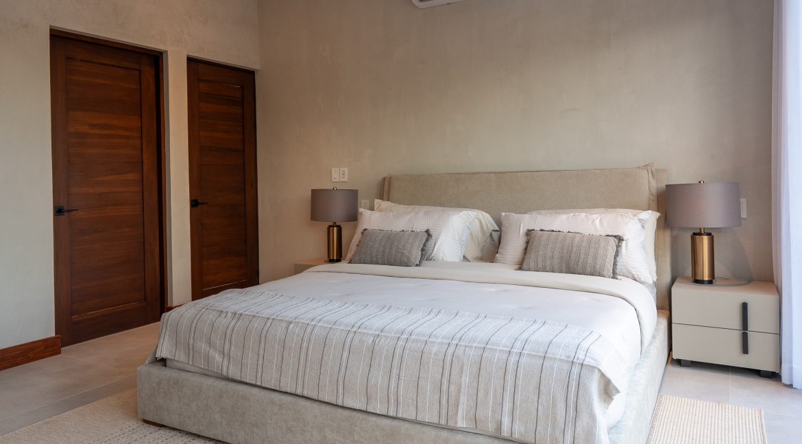4 bed Single Family Homes For Sale in Tamarindo, Guanacaste - thumb 17