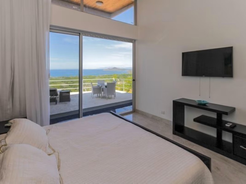 5 bed Single Family Homes For Sale in Hermosa, Guanacaste - hero 8