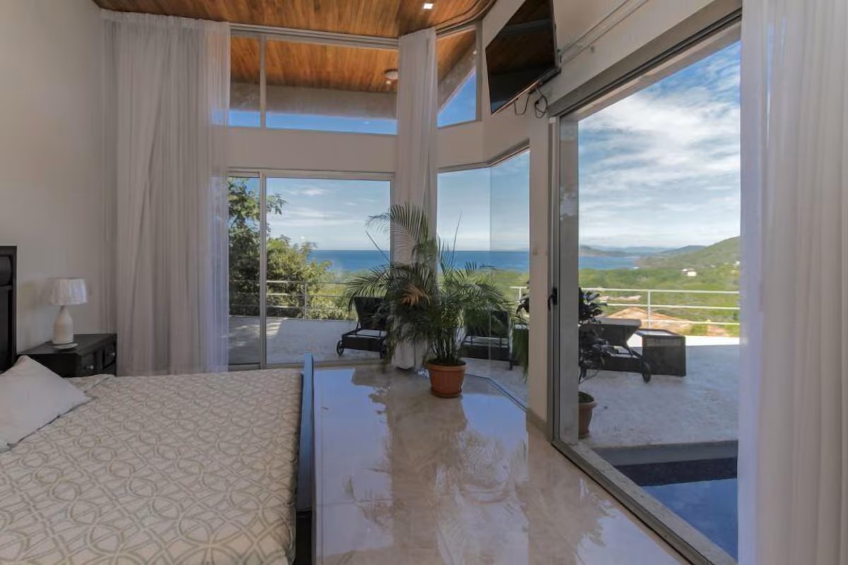 5 bed Single Family Homes For Sale in Hermosa, Guanacaste - thumb 7