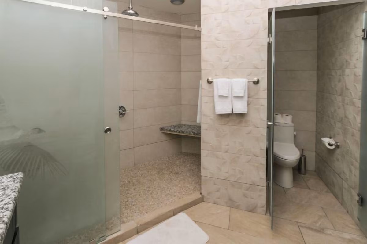 5 bed Single Family Homes For Sale in Hermosa, Guanacaste - thumb 9