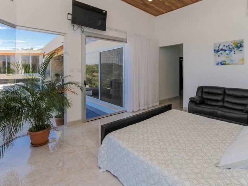 5 bed Single Family Homes For Sale in Hermosa, Guanacaste - hero 10