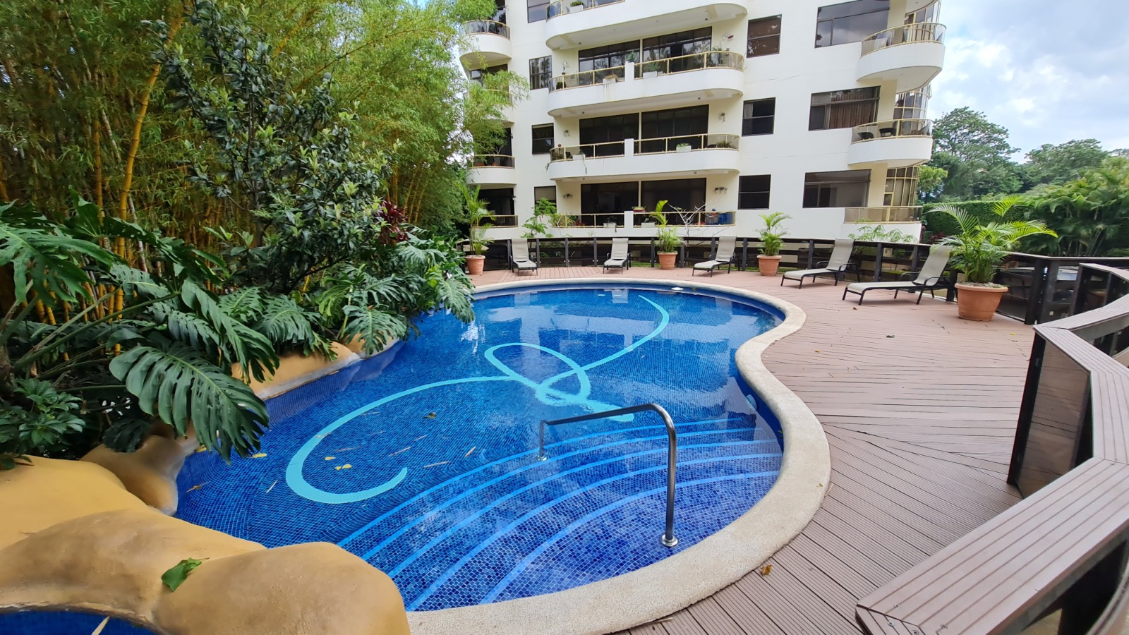 2 bed Apartment For Rent in Escazu, San Jose - thumb 1