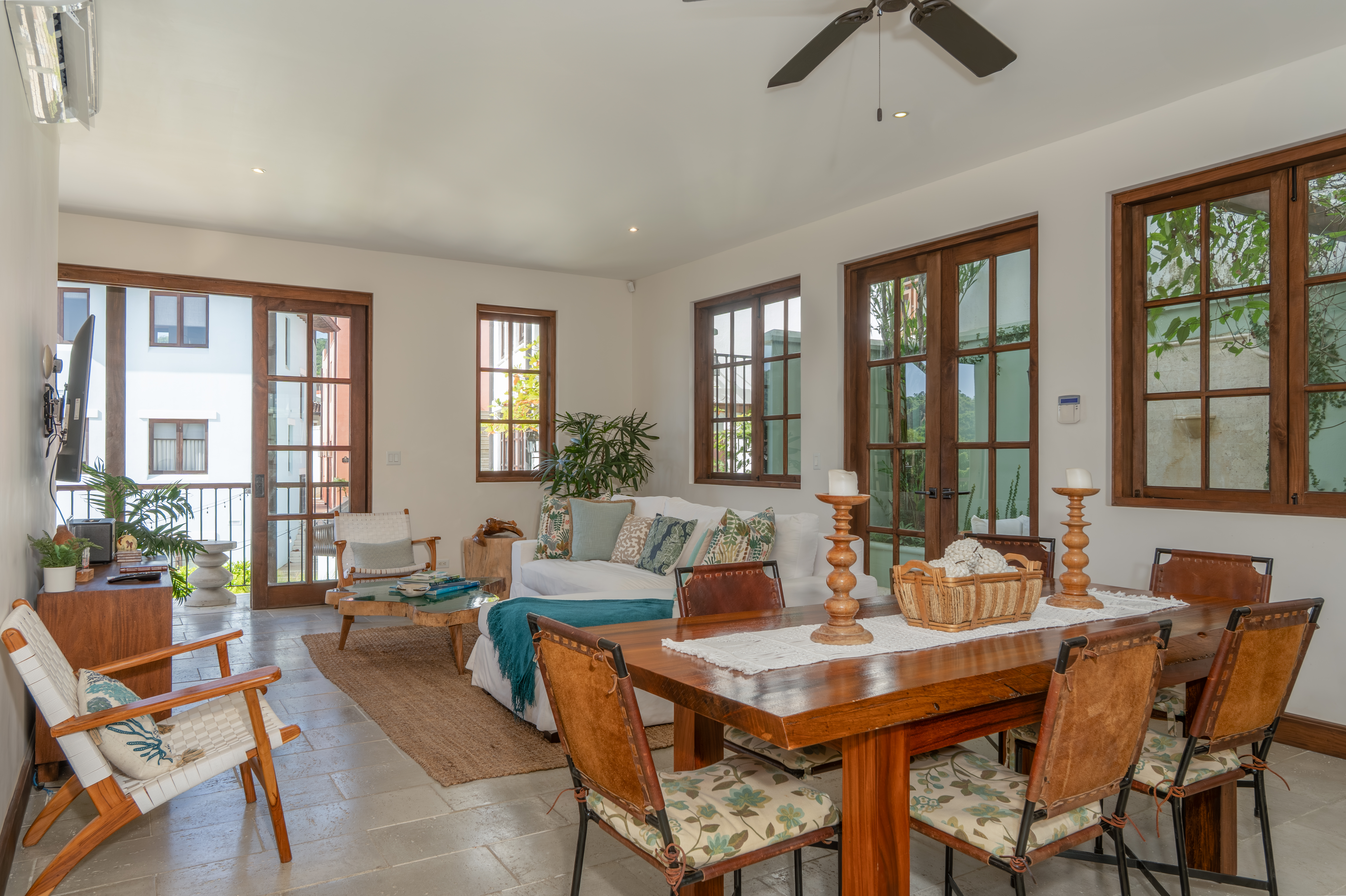4 bed Single Family Homes For Sale in Playa Danta, Guanacaste - thumb 2