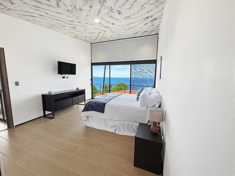 4 bed Single Family Homes For Sale in Punta Leona, Puntarenas - hero 16