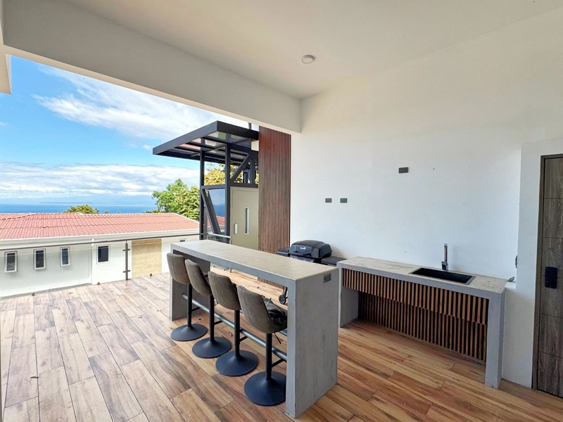 4 bed Single Family Homes For Sale in Punta Leona, Puntarenas - hero 5