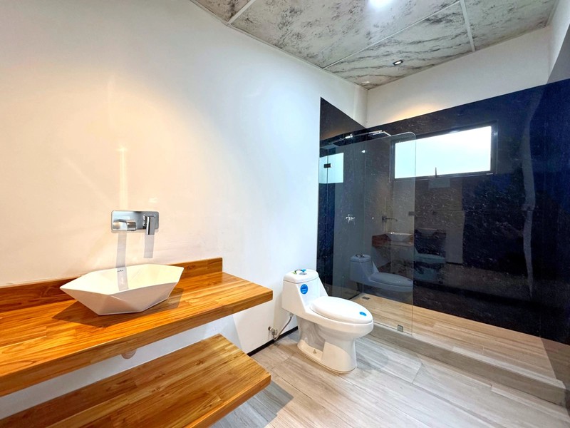 4 bed Single Family Homes For Sale in Punta Leona, Puntarenas - hero 25