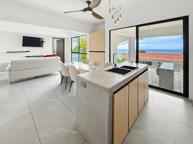 4 bed Single Family Homes For Sale in Punta Leona, Puntarenas - hero 6