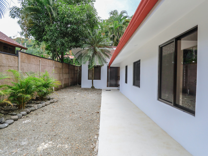 1 bed Single Family Homes For Sale in Cobano, Puntarenas - hero 3
