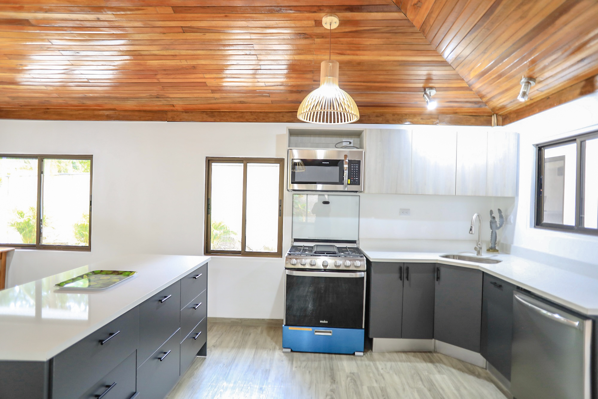 1 bed Single Family Homes For Sale in Santa Teresa, Puntarenas - thumb 7