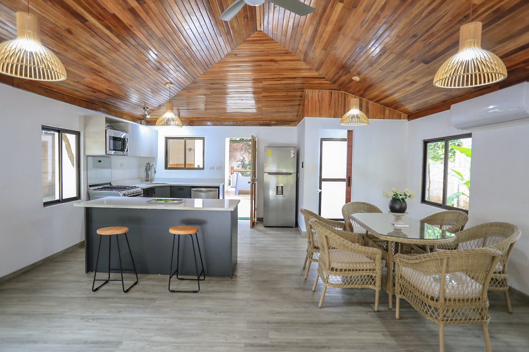 1 bed Single Family Homes For Sale in Santa Teresa, Puntarenas - thumb 5