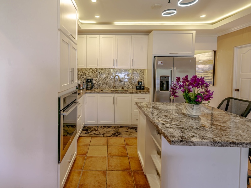 3 bed Condo For Sale in Playa Flamingo, Guanacaste - hero 7