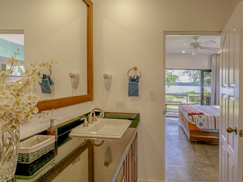3 bed Condo For Sale in Playa Flamingo, Guanacaste - hero 23
