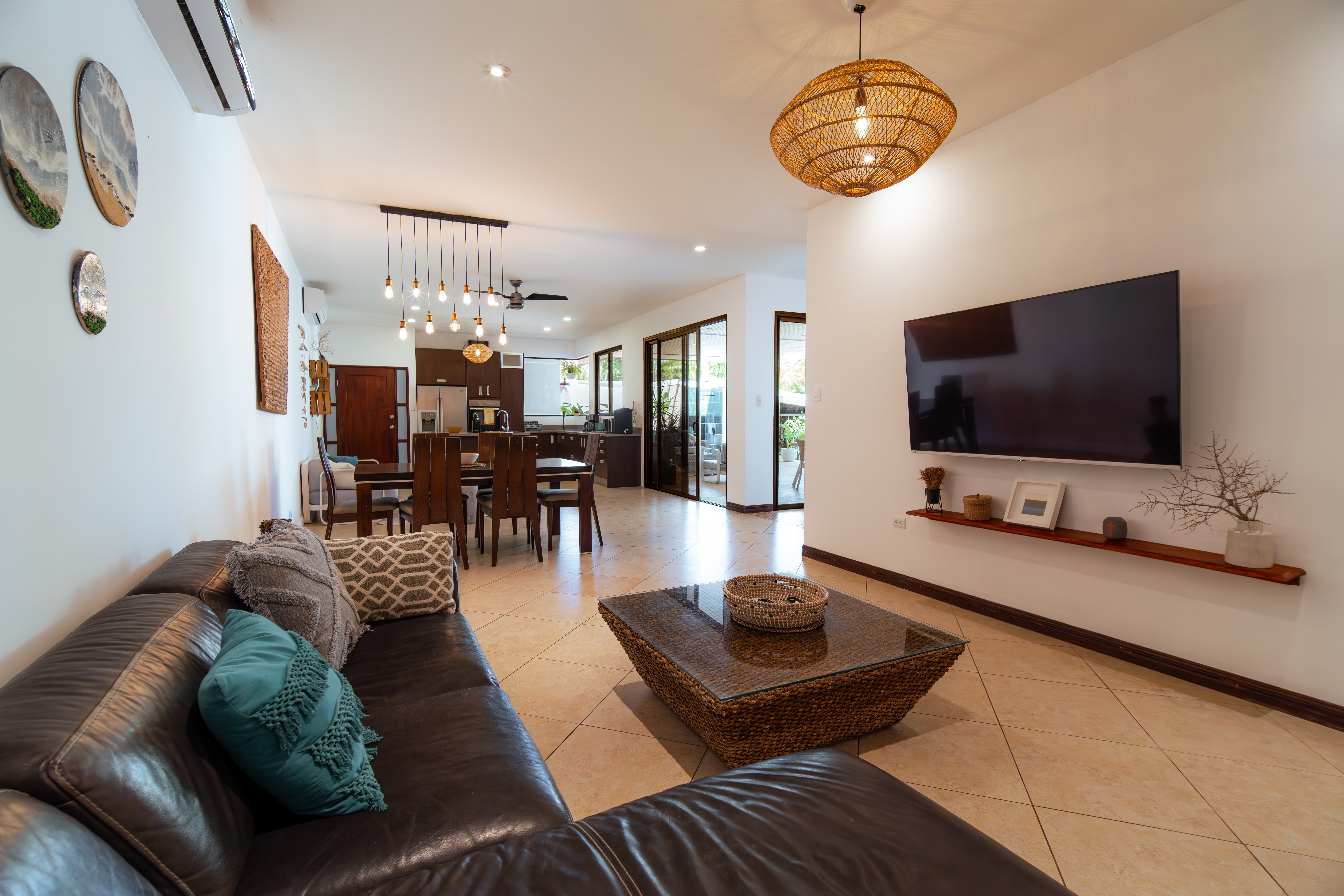 4 bed Single Family Homes For Sale in Santa Teresa, Puntarenas - thumb 10
