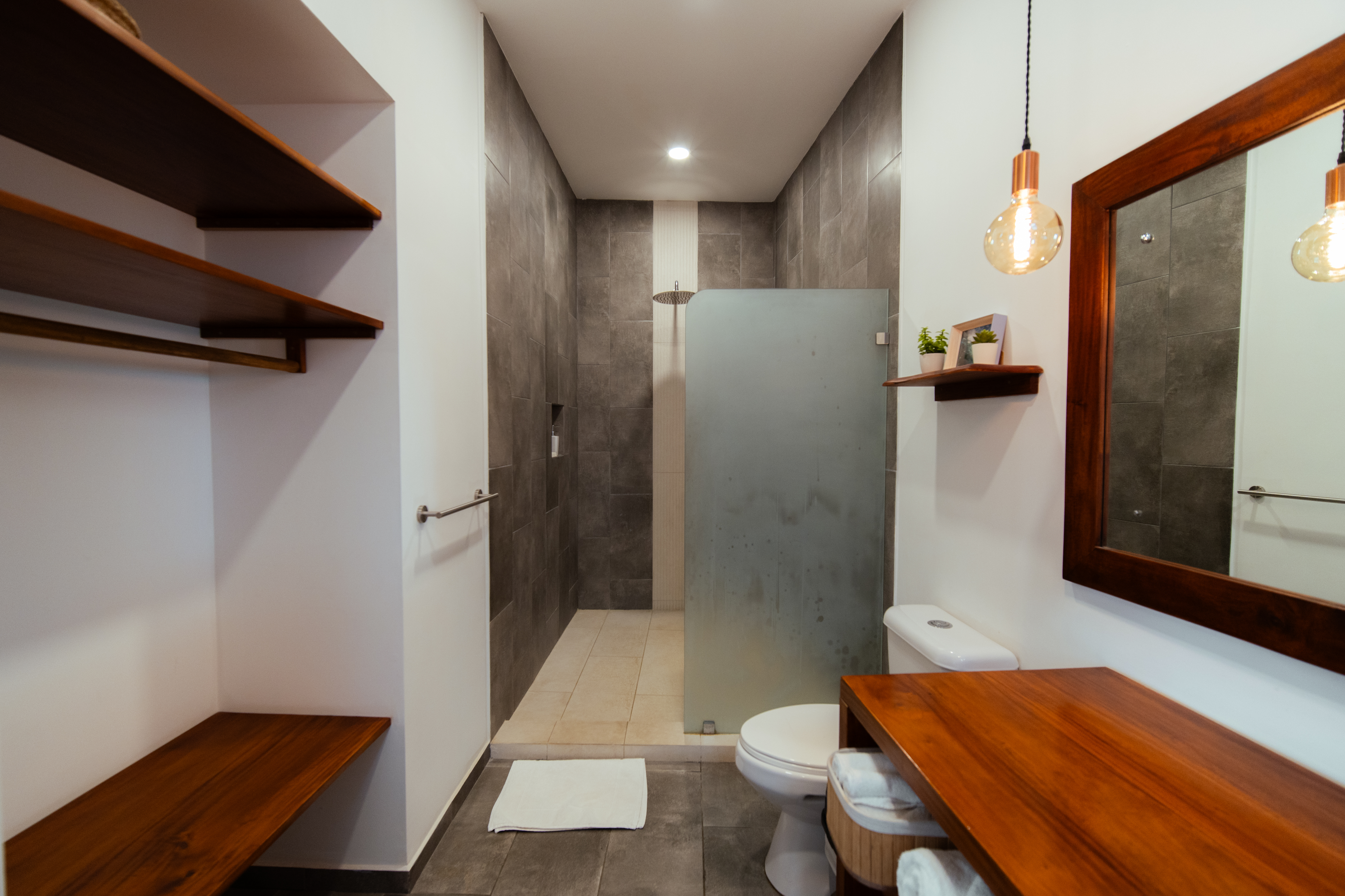4 bed Single Family Homes For Sale in Santa Teresa, Puntarenas - thumb 19