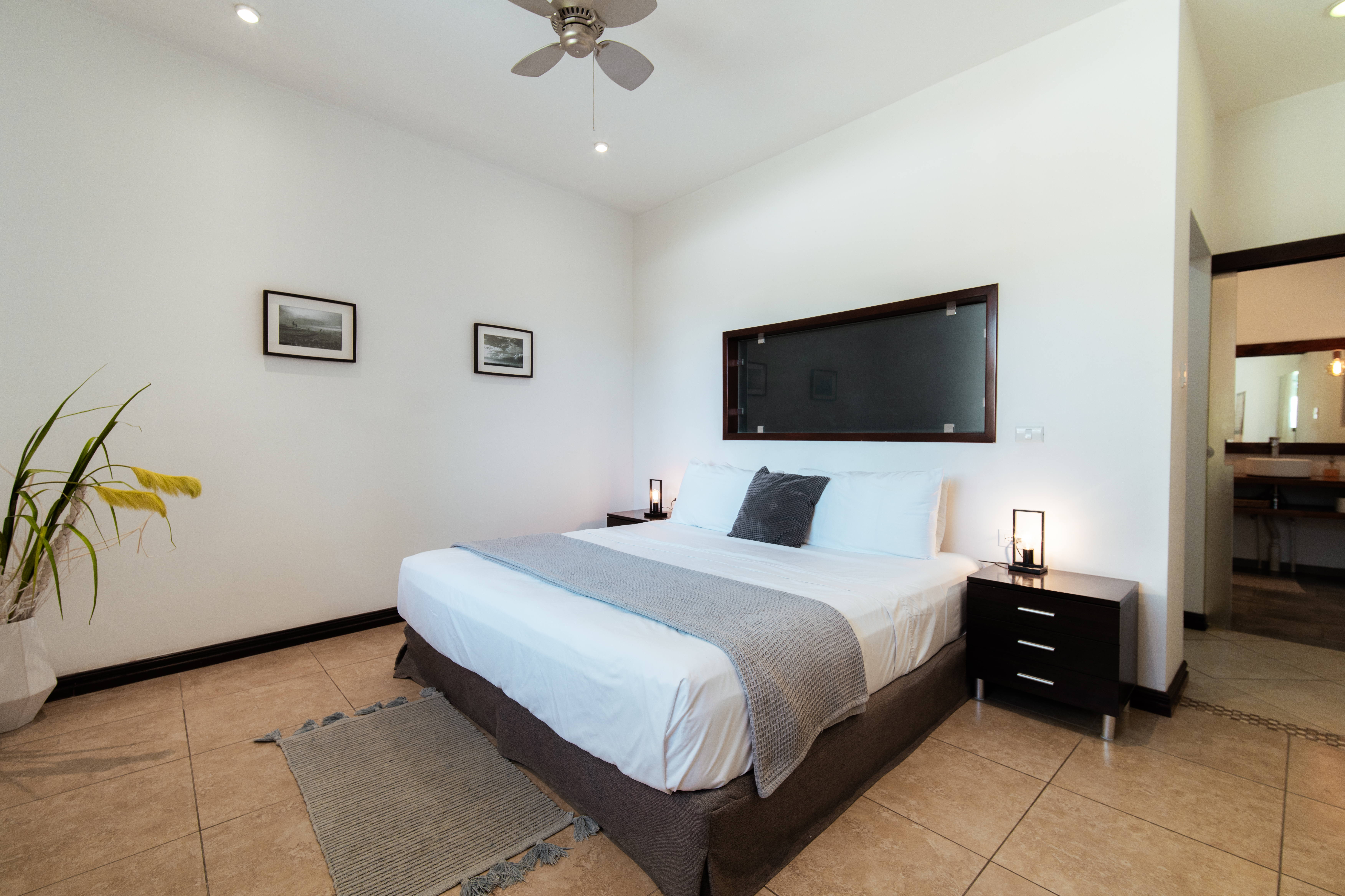 4 bed Single Family Homes For Sale in Santa Teresa, Puntarenas - thumb 16
