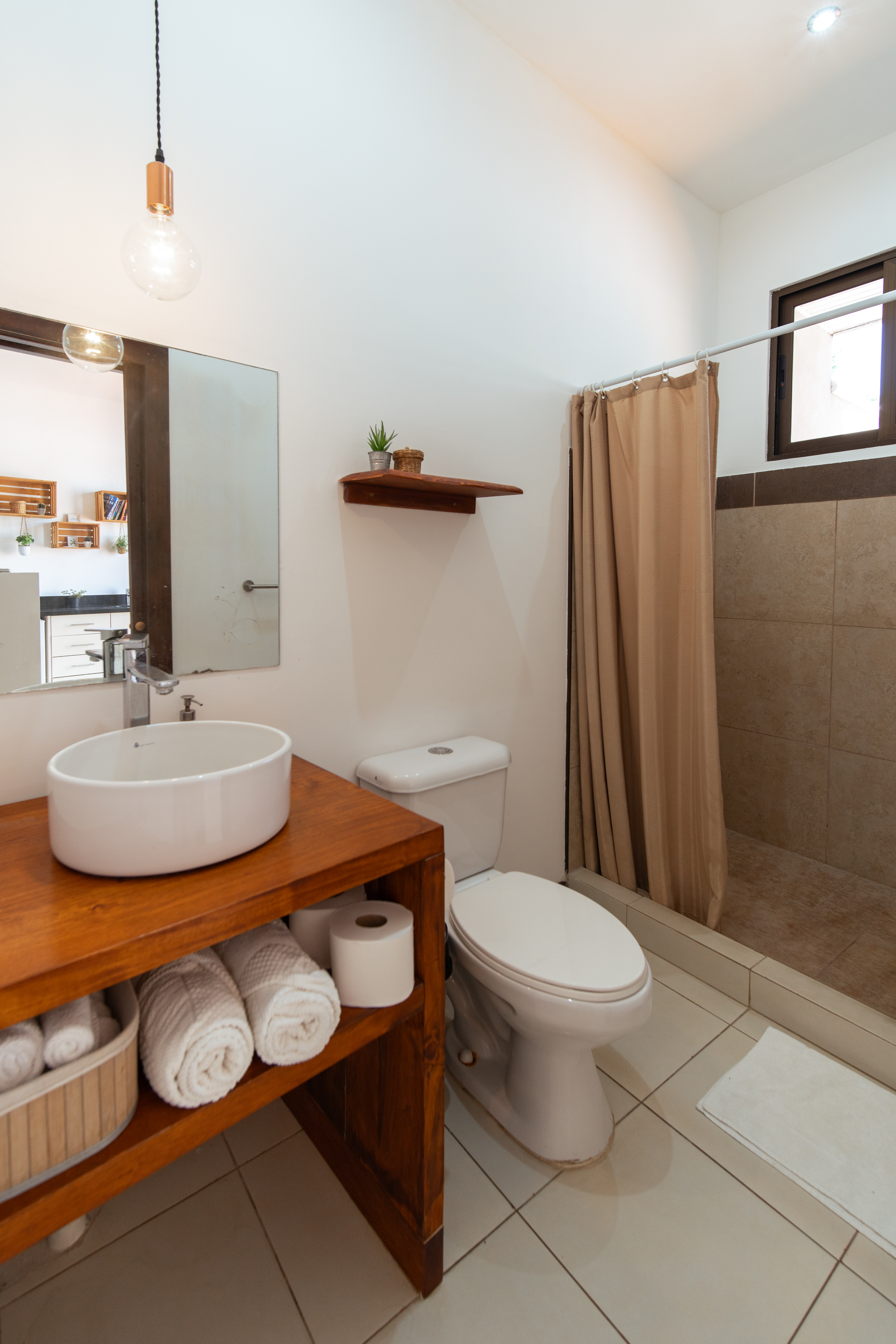 4 bed Single Family Homes For Sale in Santa Teresa, Puntarenas - thumb 27