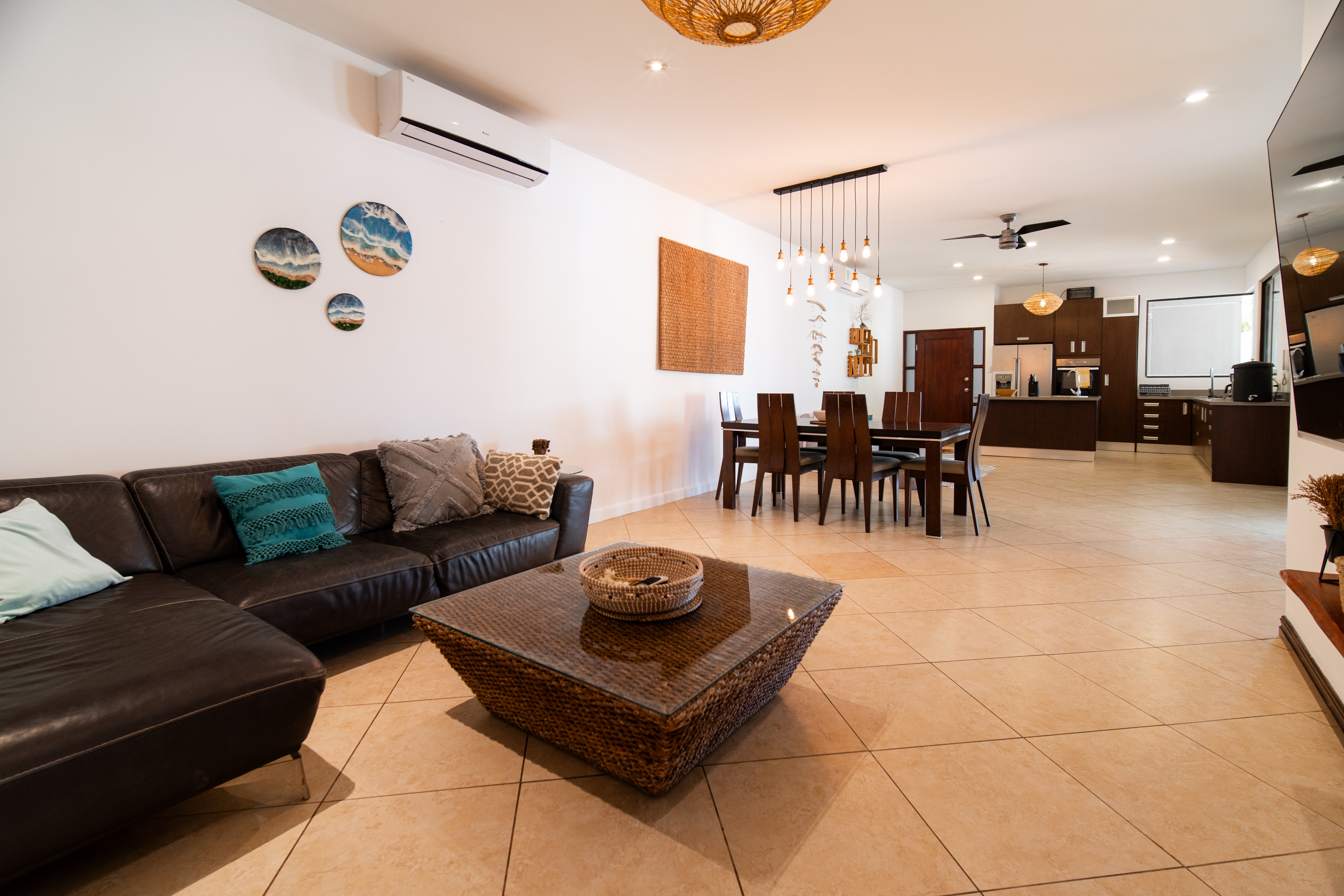 4 bed Single Family Homes For Sale in Santa Teresa, Puntarenas - thumb 7