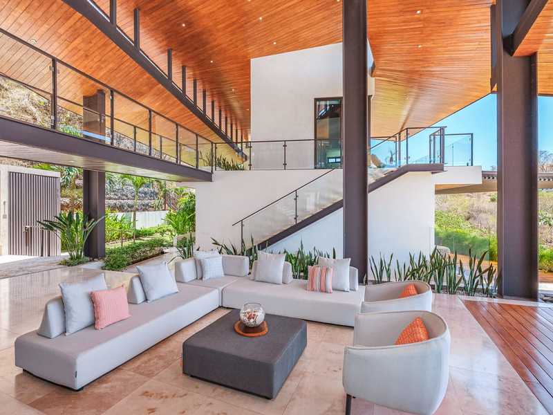 5 bed Single Family Homes For Sale in Tamarindo, Guanacaste - hero 6