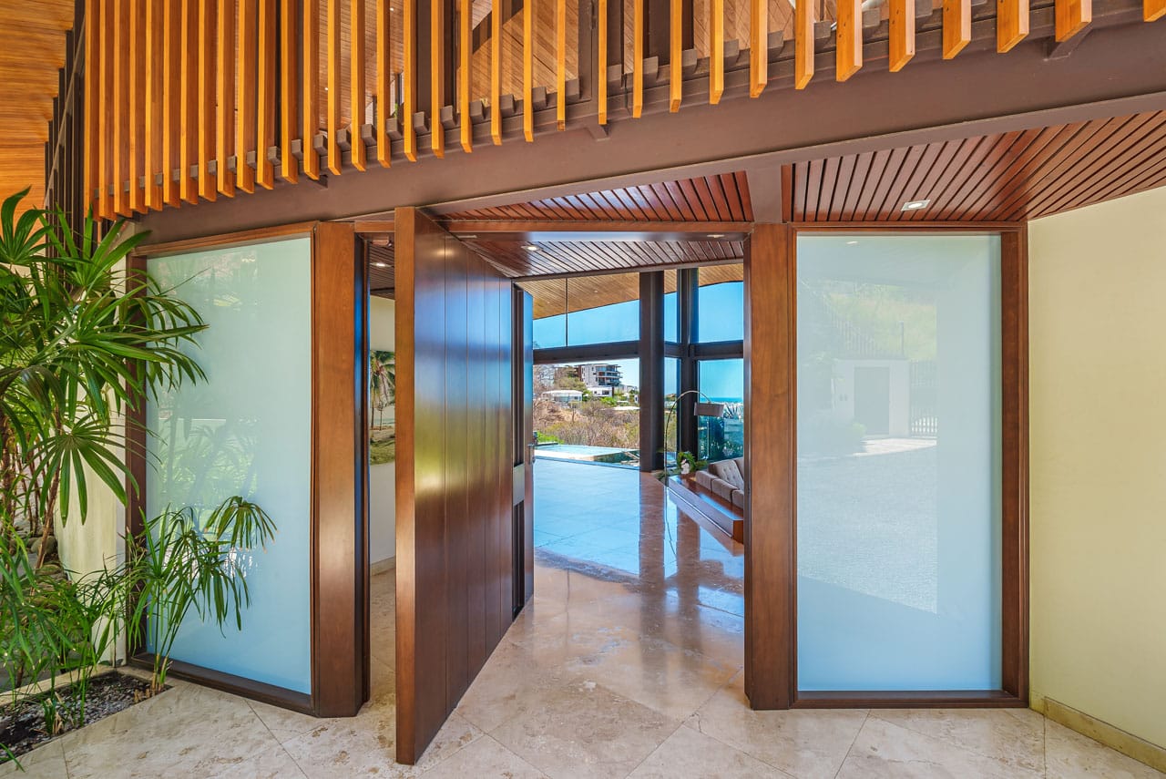 5 bed Single Family Homes For Sale in Tamarindo, Guanacaste - thumb 4