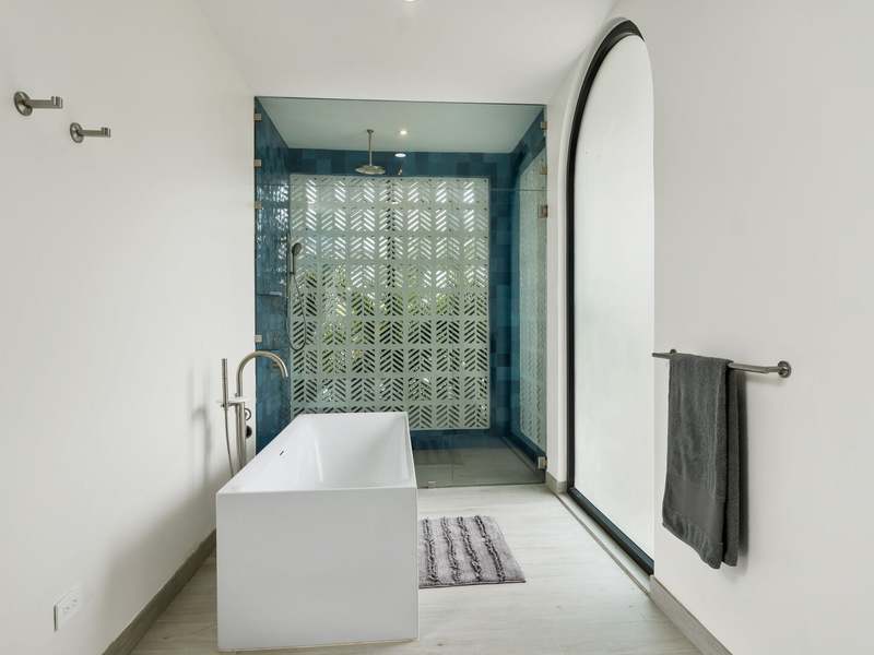 7 bed Single Family Homes For Sale in Playa Grande, Guanacaste - hero 16