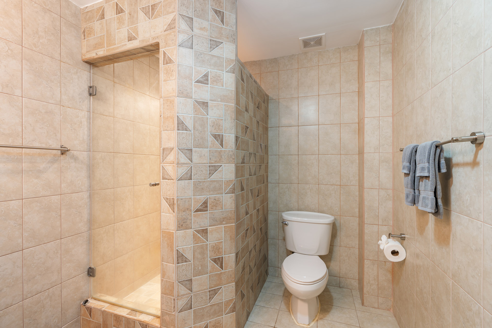 2 bed Condo For Sale in Tamarindo, Guanacaste - thumb 18
