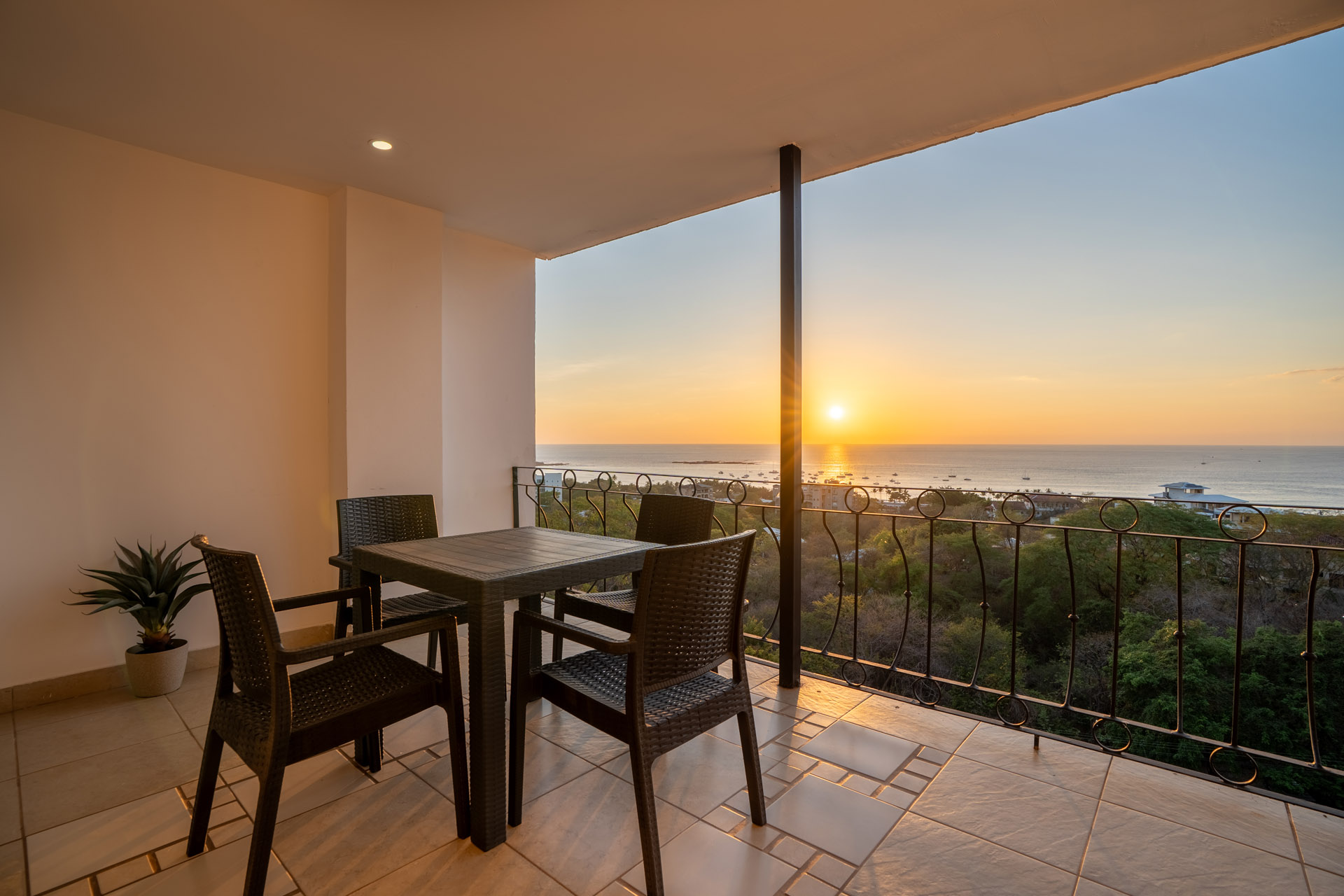 2 bed Condo For Sale in Tamarindo, Guanacaste - thumb 25