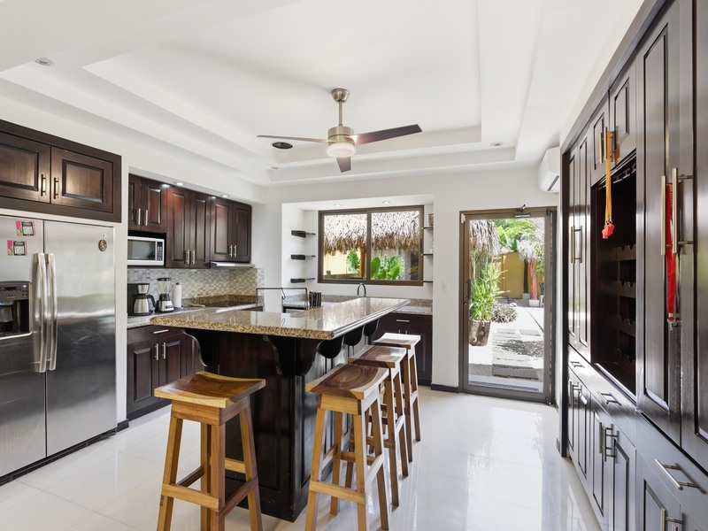 4 bed Single Family Homes For Sale in Playa Potrero, Guanacaste - hero 6