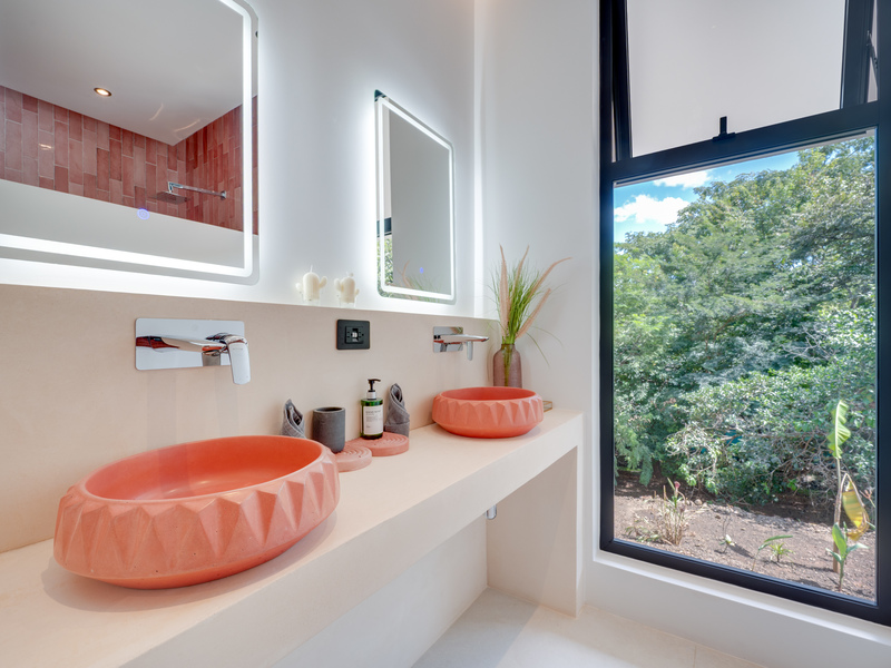 4 bed Single Family Homes For Sale in Tamarindo, Guanacaste - hero 23