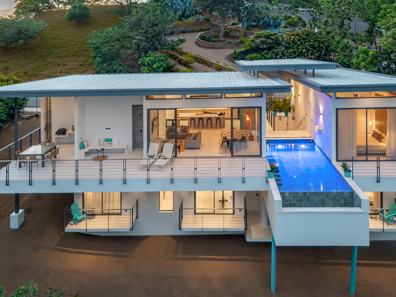 4 bed Single Family Homes For Sale in Tamarindo, Guanacaste - 1