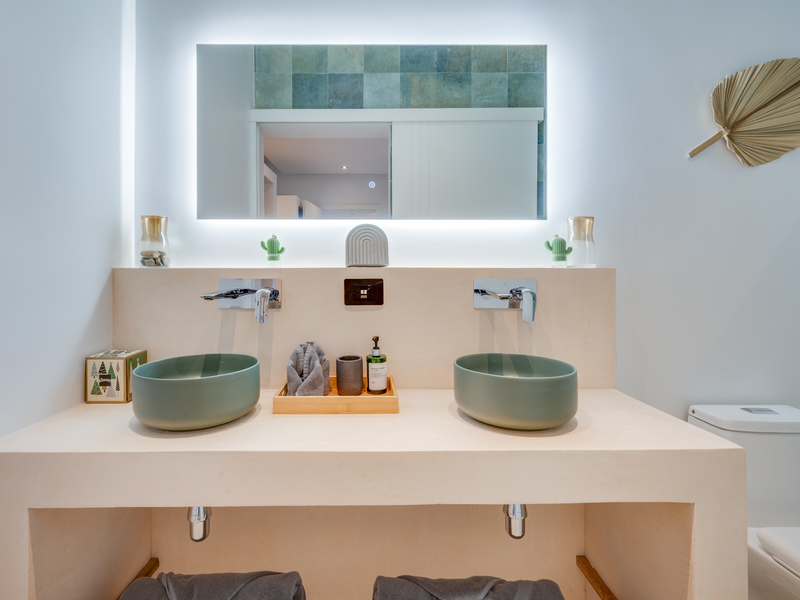 4 bed Single Family Homes For Sale in Tamarindo, Guanacaste - hero 28