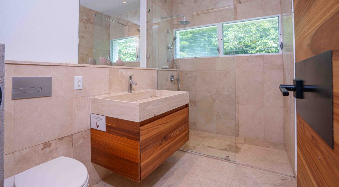 3 bed Single Family Homes For Sale in Playa Flamingo, Guanacaste - thumb 26