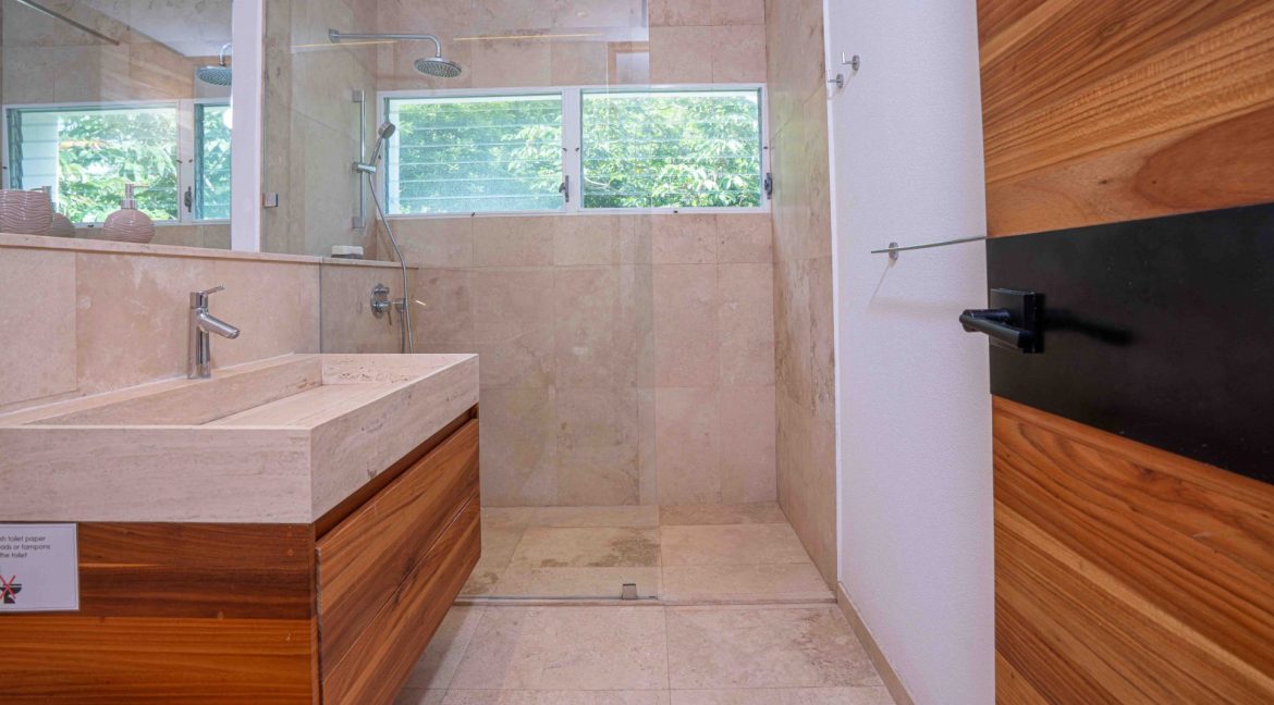 3 bed Single Family Homes For Sale in Playa Flamingo, Guanacaste - thumb 27