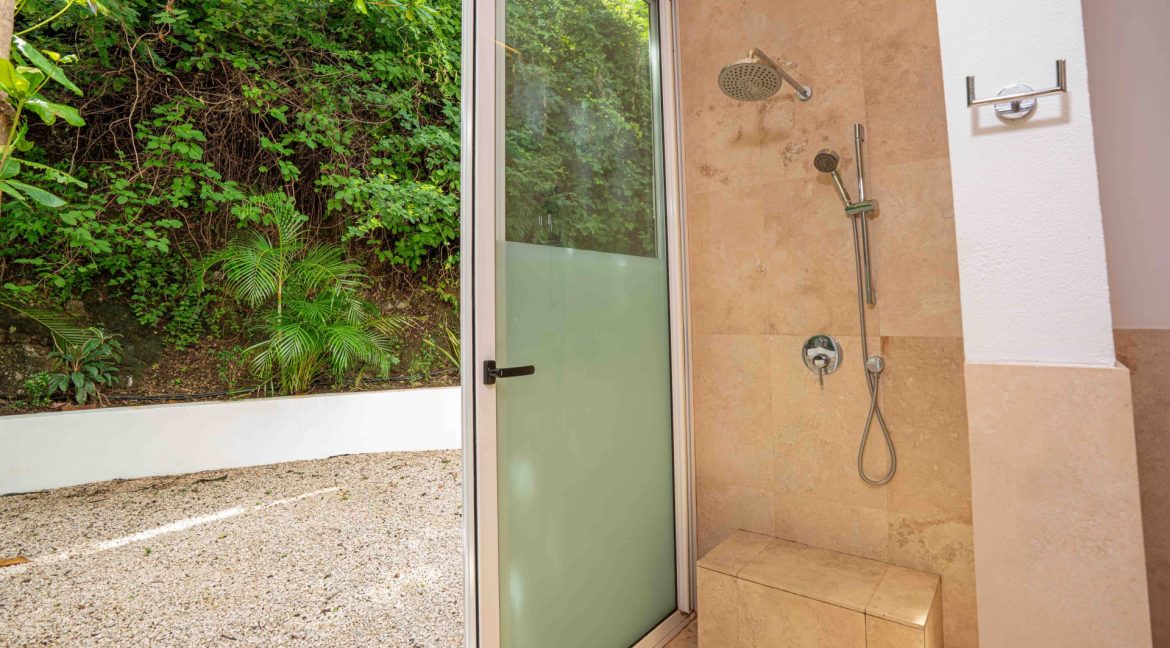 3 bed Single Family Homes For Sale in Playa Flamingo, Guanacaste - thumb 19