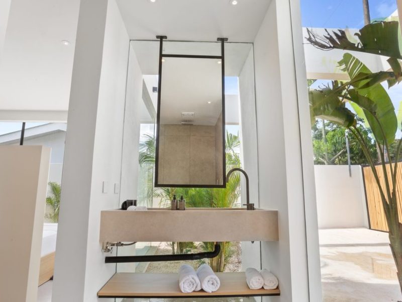4 bed Single Family Homes For Sale in Tamarindo, Guanacaste - hero 23
