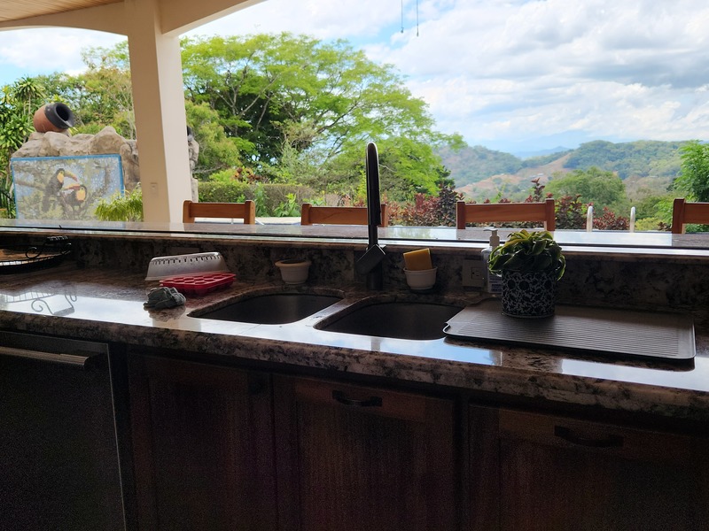 4 bed Single Family Homes For Rent in Atenas, Alajuela - hero 9
