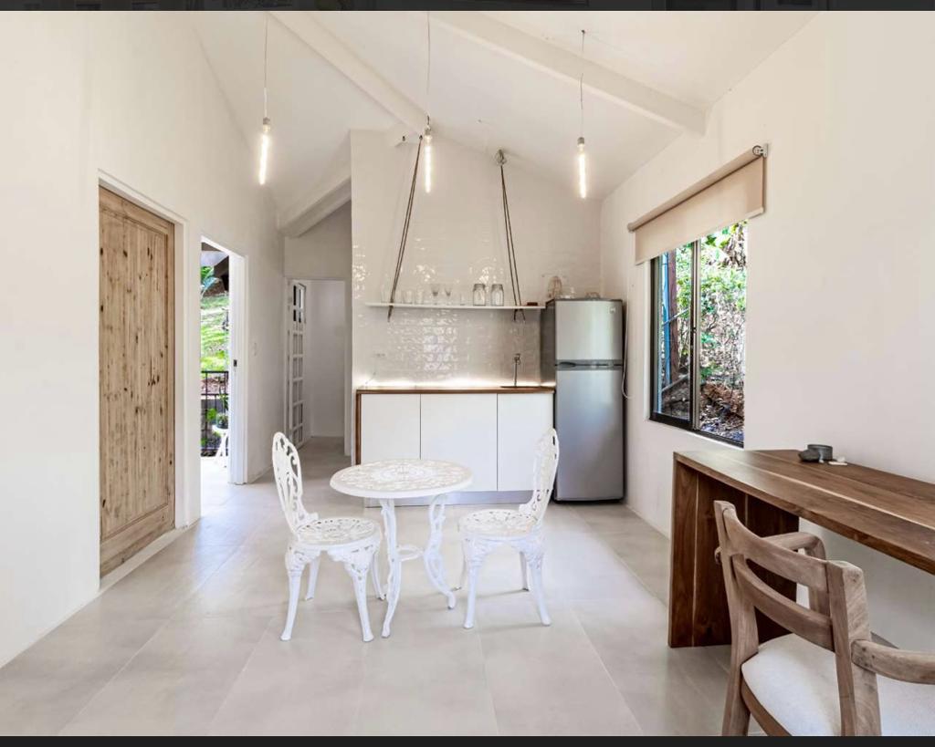 6 bed Single Family Homes For Sale in Turrubares, San Jose - thumb 18