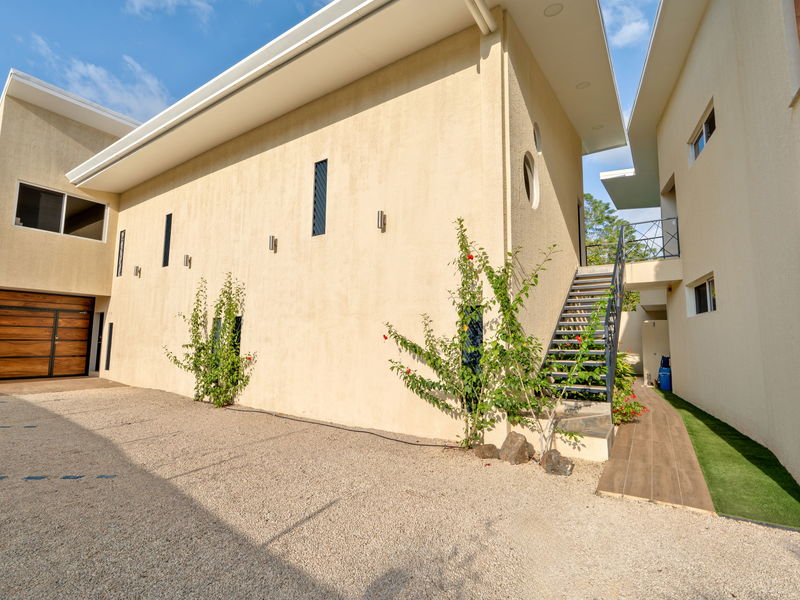 12 bed Business For Sale in Tamarindo, Guanacaste - hero 12