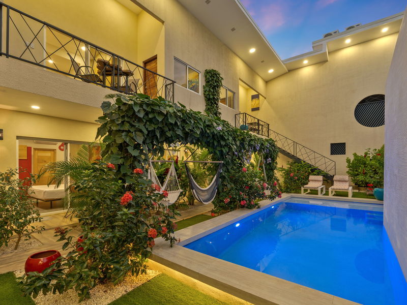 12 bed Business For Sale in Tamarindo, Guanacaste - hero 18