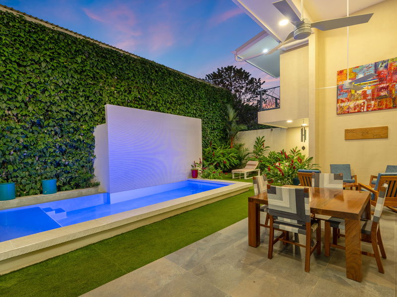 12 bed Business For Sale in Tamarindo, Guanacaste - hero 24