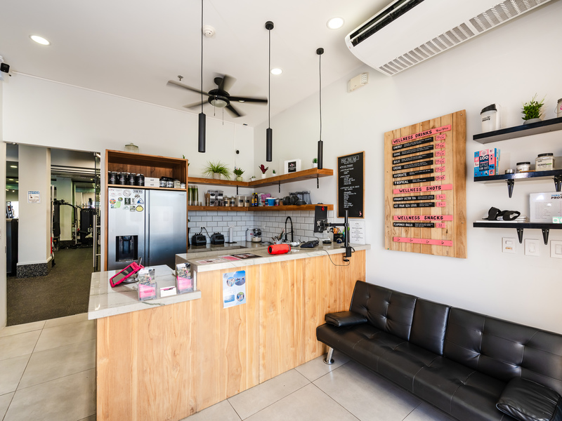 0 bed Business For Sale in Playa Flamingo, Guanacaste - hero 3